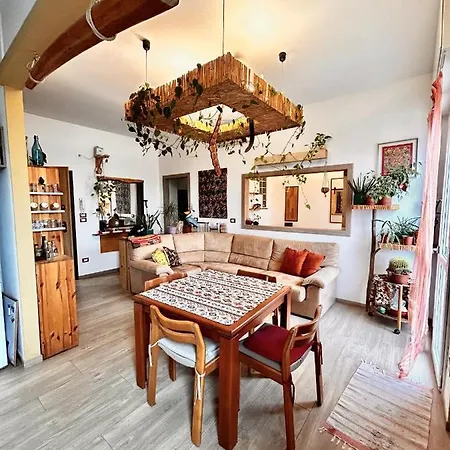Garden With Shared Bathroom - Central Station Bed and breakfast Bolonia