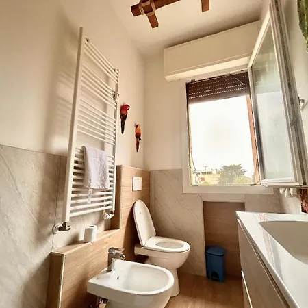 Garden With Shared Bathroom - Central Station Bologna